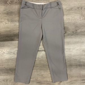 Ricki’s | Cropped dress pants